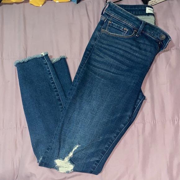 Women’s Abercrombie Skinny Jeans - Picture 6 of 7